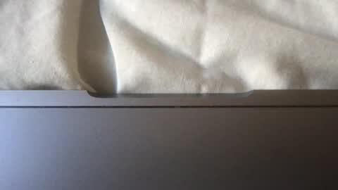 Snapshot of eliot26 chatting on 04/03/26, 04:05 e26 online show from 04/03/26, 04:05