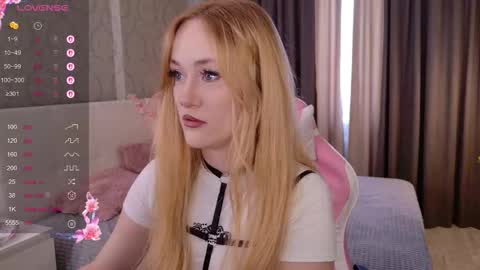 Elis online show from 09/21/25, 08:49