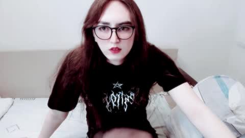 Snapshot of elisa_2001 chatting on 03/16/26, 03:16 Liza online show from 03/16/26, 03:16