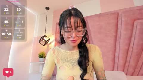 Snapshot of elisa_collins chatting on 03/26/26, 01:49 ELISSA online show from 03/26/26, 01:49