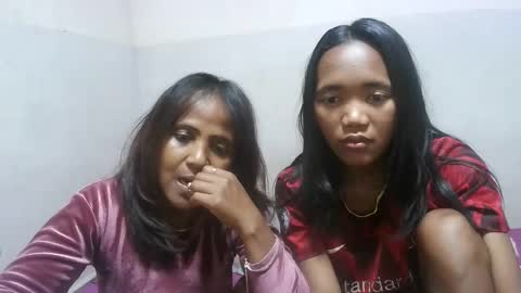 elisabet88 online show from 10/10/25, 07:35