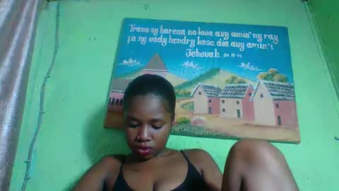 Snapshot of elisabeth2525 chatting on 01/13/25, 03:15 elisabeth2525 online show from 01/13/25, 03:15