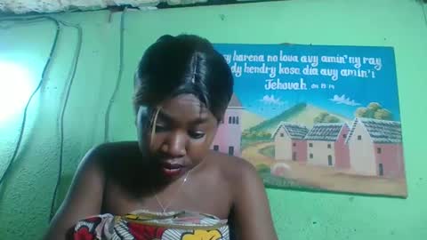 Snapshot of elisabeth2525 chatting on 01/30/25, 01:11 elisabeth2525 online show from 01/30/25, 01:11