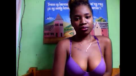 Snapshot of elisabeth2525 chatting on 02/10/25, 09:58 elisabeth2525 online show from 02/10/25, 09:58