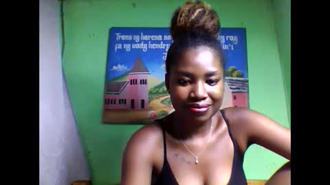 Snapshot of elisabeth2525 chatting on 02/11/25, 03:51 elisabeth2525 online show from 02/11/25, 03:51