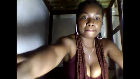 Snapshot of elisabeth2525 chatting on 09/14/25, 05:12 elisabeth2525 online show from 09/14/25, 05:12