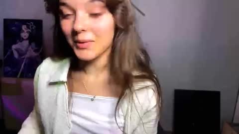 Snapshot of elisabethmikowski chatting on 04/22/26, 02:18 Elin online show from 04/22/26, 02:18