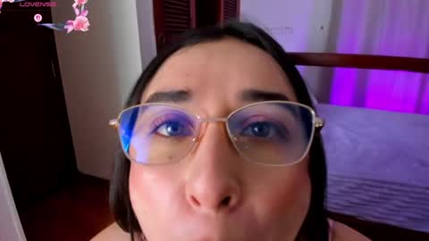 Snapshot of elisabetta_amour chatting on 05/24/26, 10:20 Eli online show from 05/24/26, 10:20