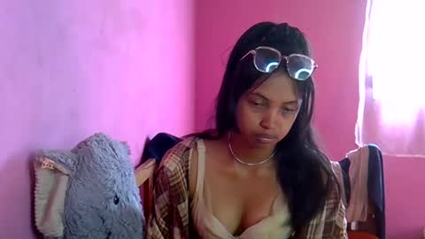 elisah01 online show from 05/16/26, 05:15