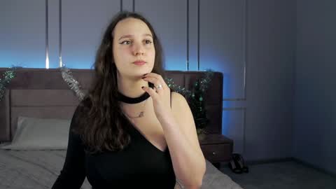 Snapshot of elisaminix_ chatting on 01/04/25, 10:16 Elison online show from 01/04/25, 10:16