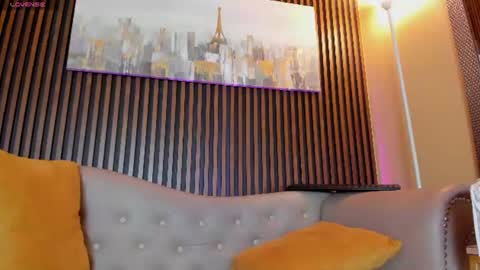 Snapshot of elisasue chatting on 06/19/26, 09:13 Elisa Sue online show from 06/19/26, 09:13