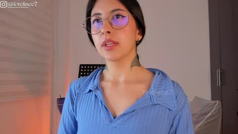 Snapshot of elise_77 chatting on 01/23/25, 06:28 Eli online show from 01/23/25, 06:28