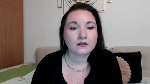 elise_bliss69 online show from 02/21/26, 10:11