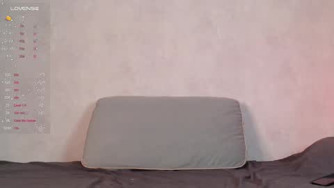 elise_day online show from 06/07/26, 12:53