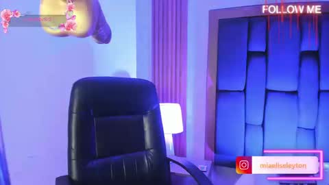 ELISE LEYTON online show from 09/09/25, 01:10