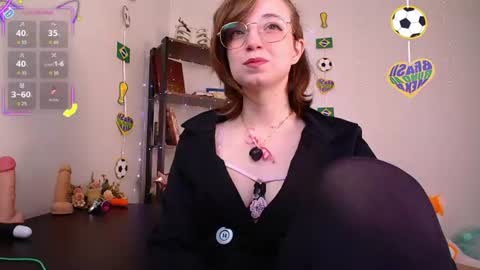 elise_nyx online show from 06/18/26, 01:48