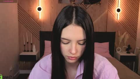 Snapshot of elise_robbie chatting on 04/22/26, 01:08 Elise online show from 04/22/26, 01:08