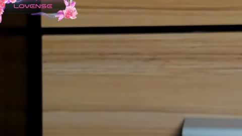 Elise online show from 03/30/26, 09:27