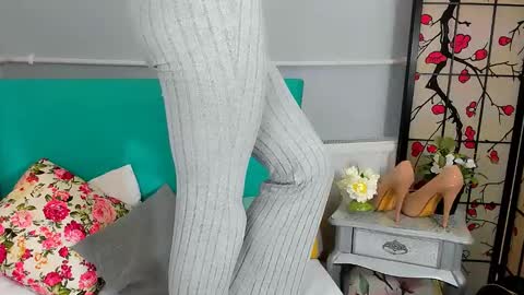 Elise online show from 01/09/25, 12:41