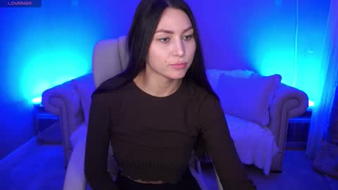 Snapshot of elisevelour chatting on 10/19/25, 12:50 elisevelour online show from 10/19/25, 12:50