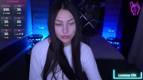 Snapshot of elisevelour chatting on 11/09/25, 01:53 elisevelour online show from 11/09/25, 01:53