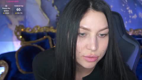 elisevelour online show from 04/09/26, 12:21