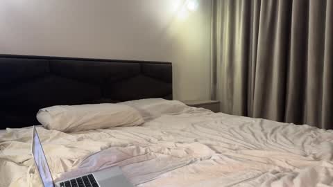 Nina online show from 01/06/25, 07:13