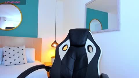 E L I S S A online show from 03/11/25, 01:59