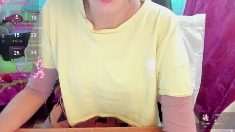 E L I S S A online show from 10/15/25, 02:11