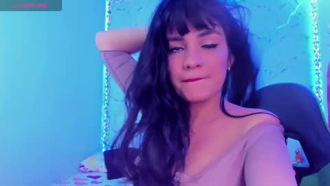 Snapshot of elissa_iris chatting on 11/26/25, 02:23 E L I S S A online show from 11/26/25, 02:23