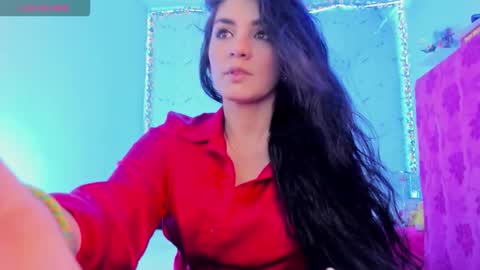 Snapshot of elissa_iris chatting on 11/30/25, 08:46 E L I S S A online show from 11/30/25, 08:46