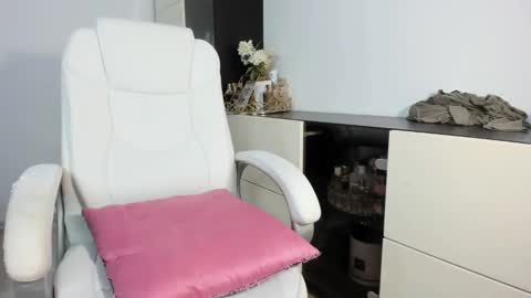 Elisa  Promotion   online show from 02/03/25, 02:02