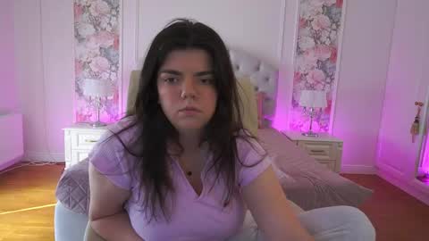 elissawow online show from 04/13/26, 07:25