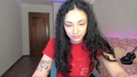 Eliss online show from 06/22/26, 12:02
