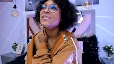 elit noa online show from 03/05/25, 10:43