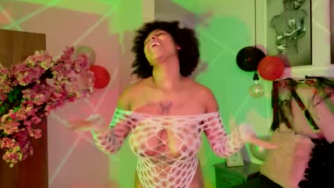 elit noa online show from 10/22/25, 08:19