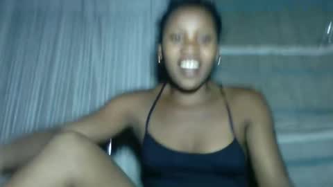 Snapshot of elita12010 chatting on 05/14/26, 11:39 elita12010 online show from 05/14/26, 11:39