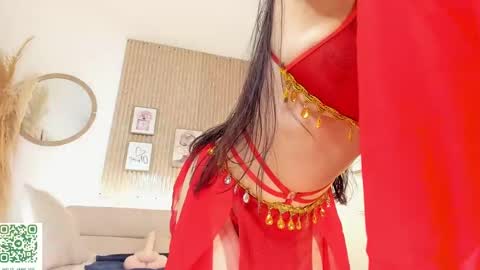 Elizabeth  online show from 10/04/25, 01:09