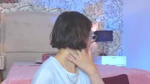 Eliza online show from 03/24/26, 07:19