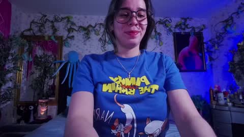 Elizabeth online show from 01/20/25, 10:07