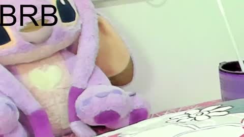 Snapshot of elizabeth_18_ chatting on 02/28/25, 06:21 ELIZA online show from 02/28/25, 06:21