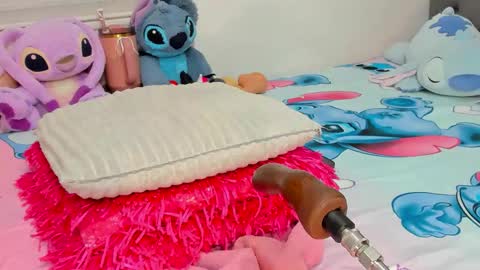 Snapshot of elizabeth_18_ chatting on 11/06/25, 03:07 ELIZA online show from 11/06/25, 03:07