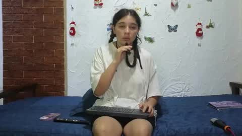 elizabeth online show from 12/30/24, 04:20