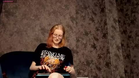 Snapshot of elizabeth_harpper chatting on 01/22/25, 10:50 Elizabeth online show from 01/22/25, 10:50