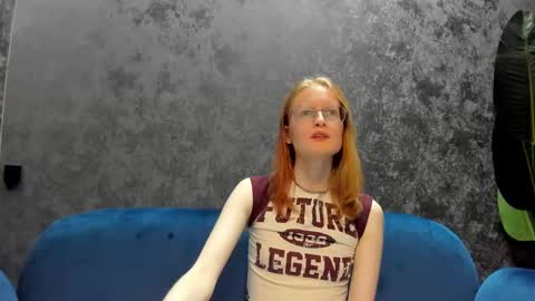 Snapshot of elizabeth_harpper chatting on 02/07/25, 11:12 Elizabeth online show from 02/07/25, 11:12