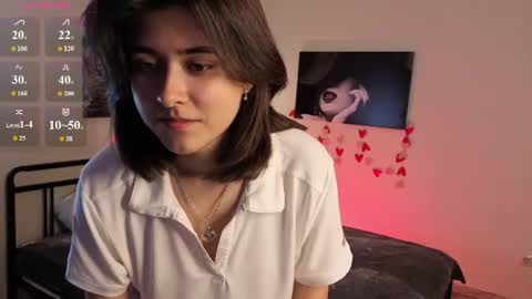 Snapshot of elizabeth_harris_ chatting on 07/08/26, 05:06 Malena online show from 07/08/26, 05:06