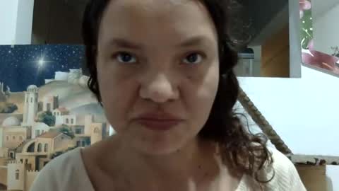 Elizabeth Martinez  online show from 01/05/25, 07:28