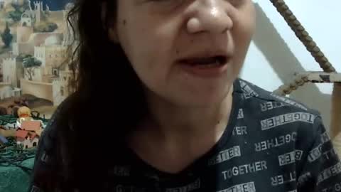 Elizabeth Martinez  online show from 01/06/25, 03:08