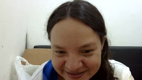 Elizabeth Martinez  online show from 01/16/25, 04:18