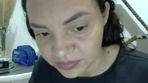 Elizabeth Martinez  online show from 09/28/25, 03:28